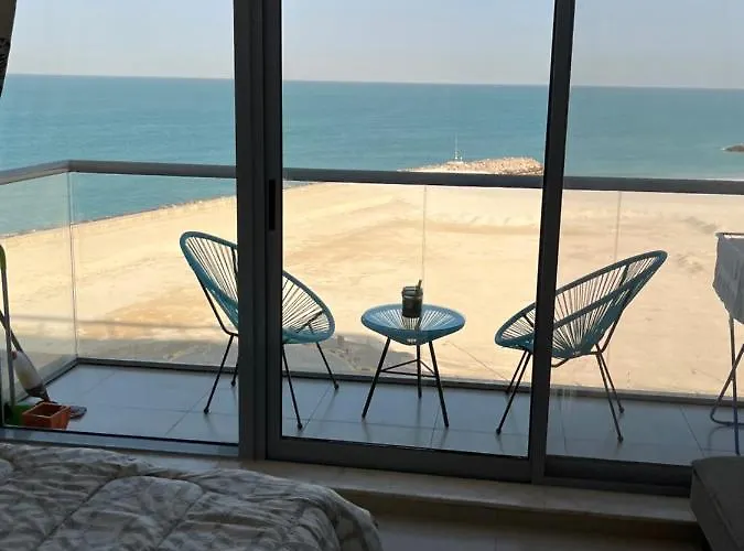 Beautiful Studio Apartment In Al Marjan Island