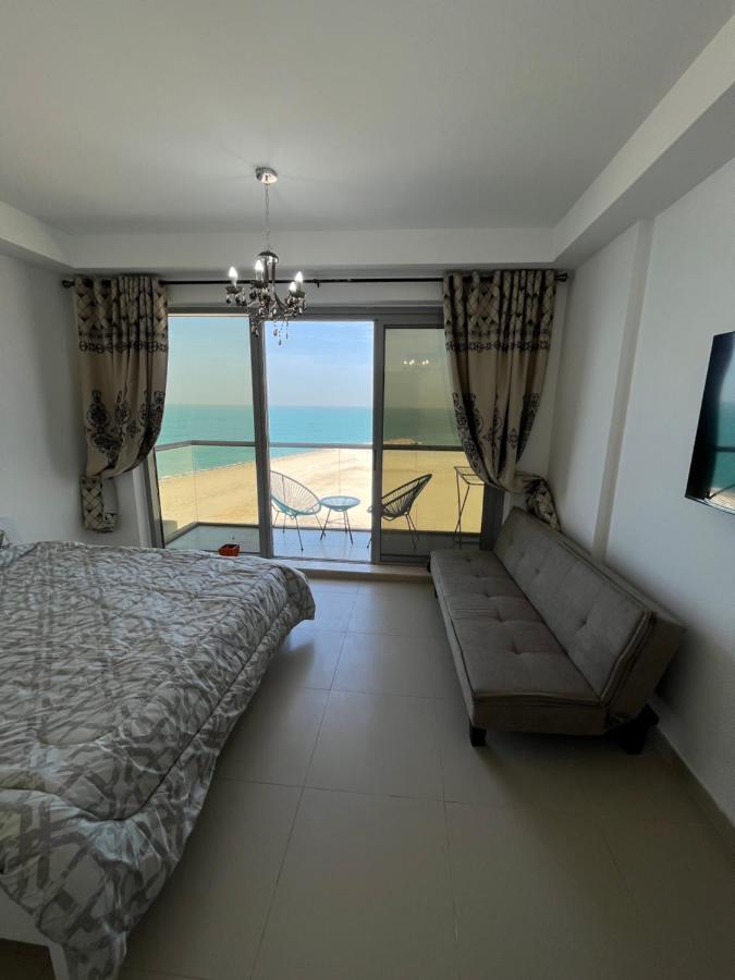 Apartment Beautiful In Al Marjan Island