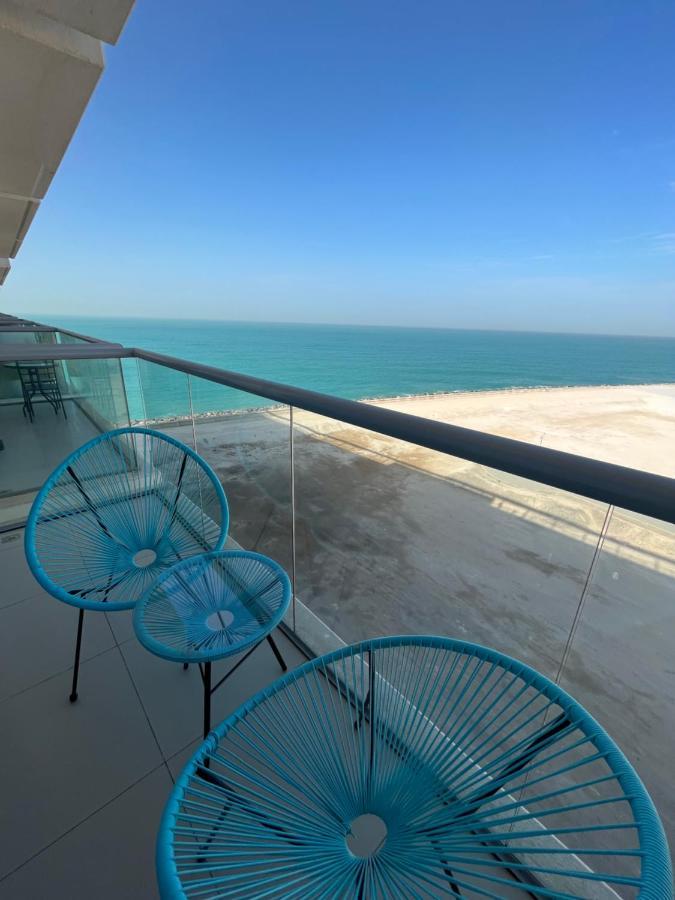 Beautiful In Al Marjan Island Apartment