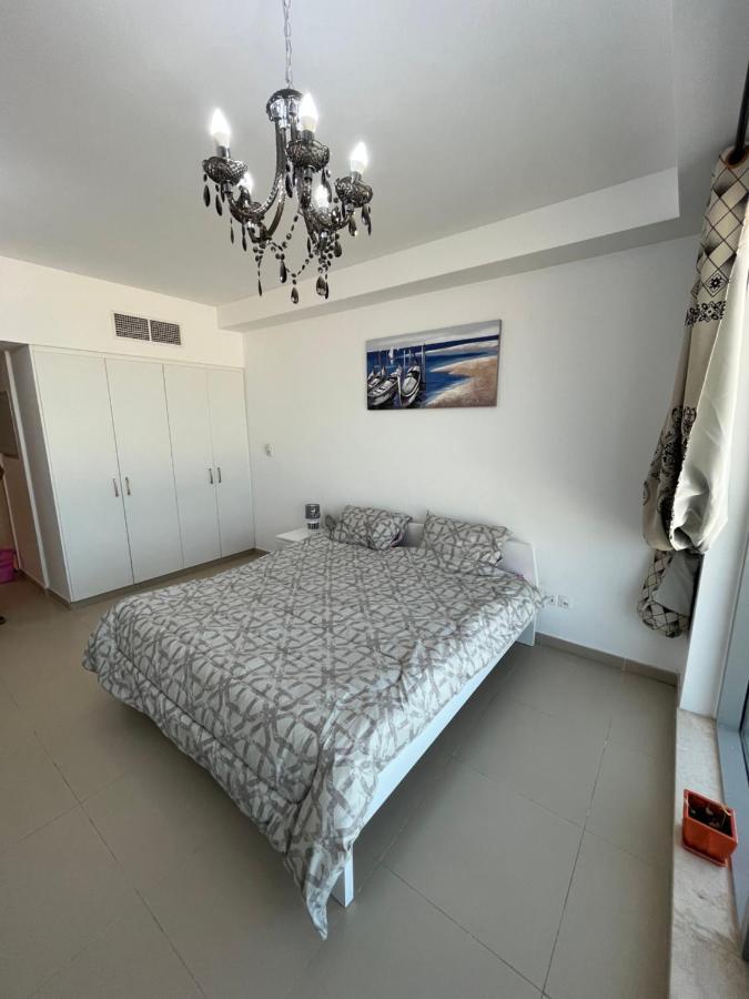 Apartment Beautiful In Al Marjan Island *