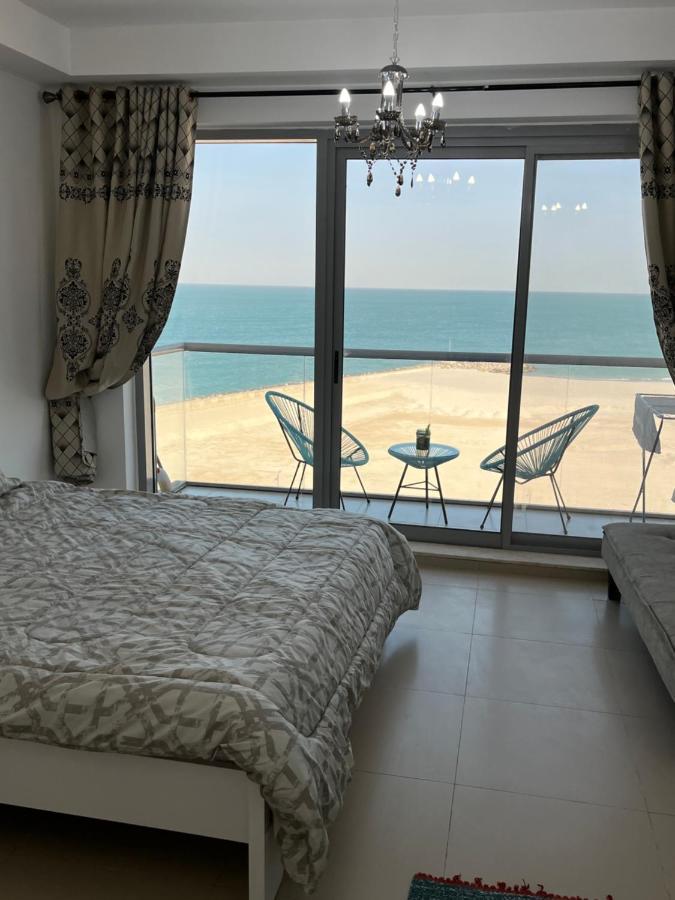 Beautiful In Al Marjan Island *